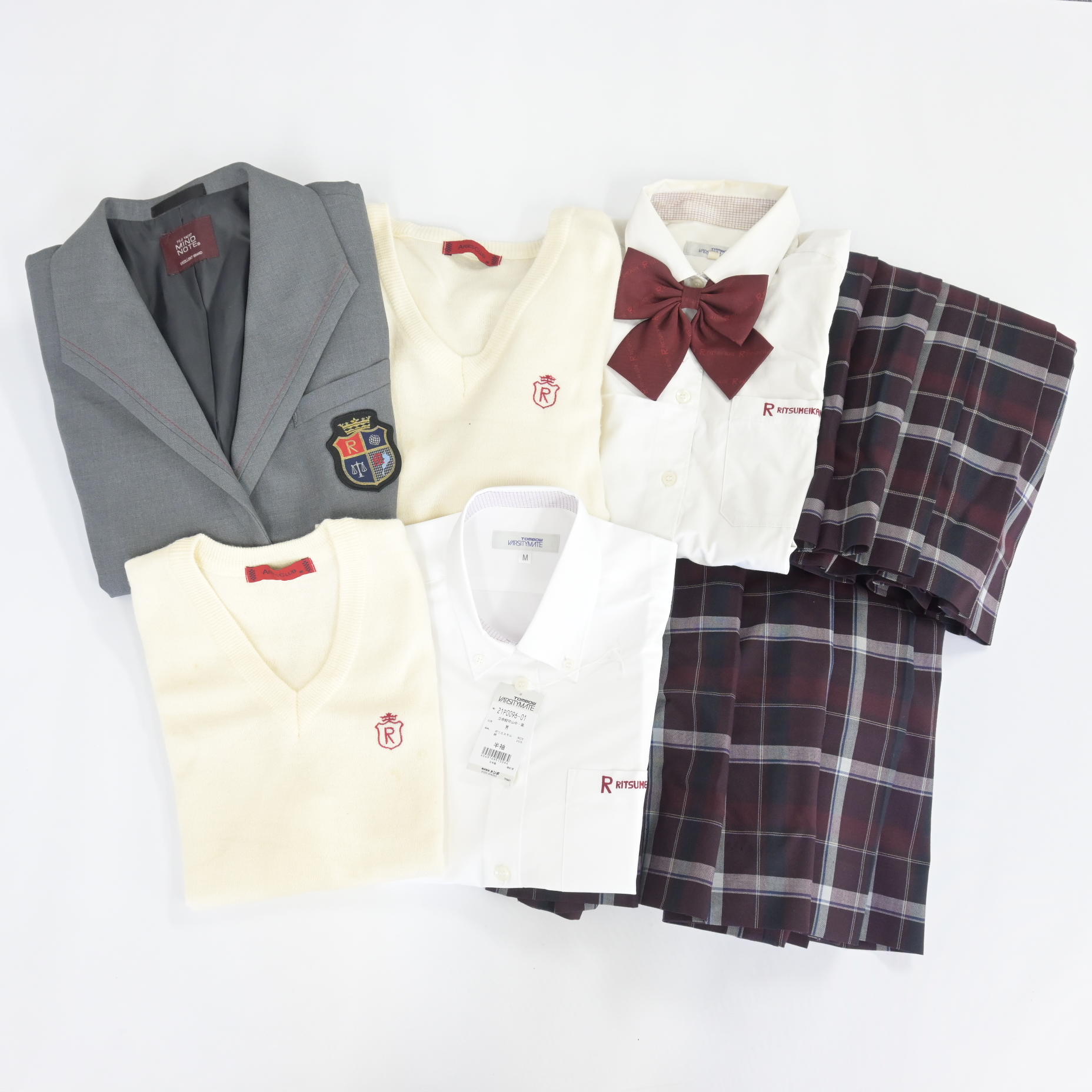 制服買取ラミパスが実際に買い取った立命館守山中学校・高等学校の制服